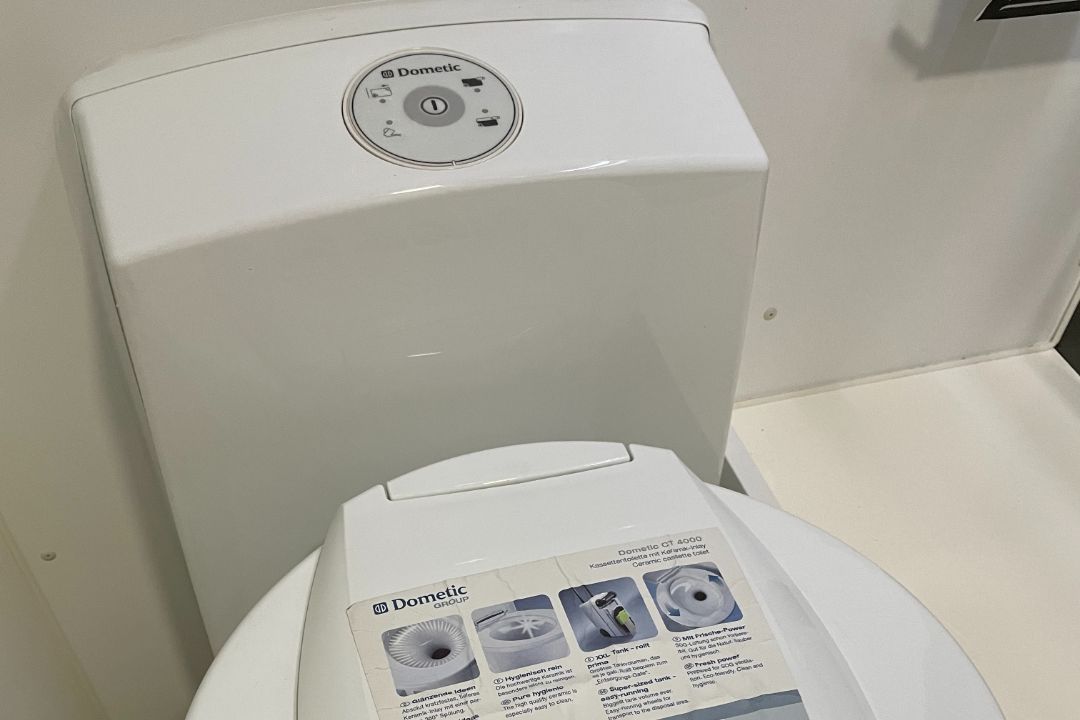 Toilet